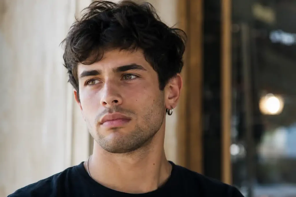 boucle d'oreille homme signification